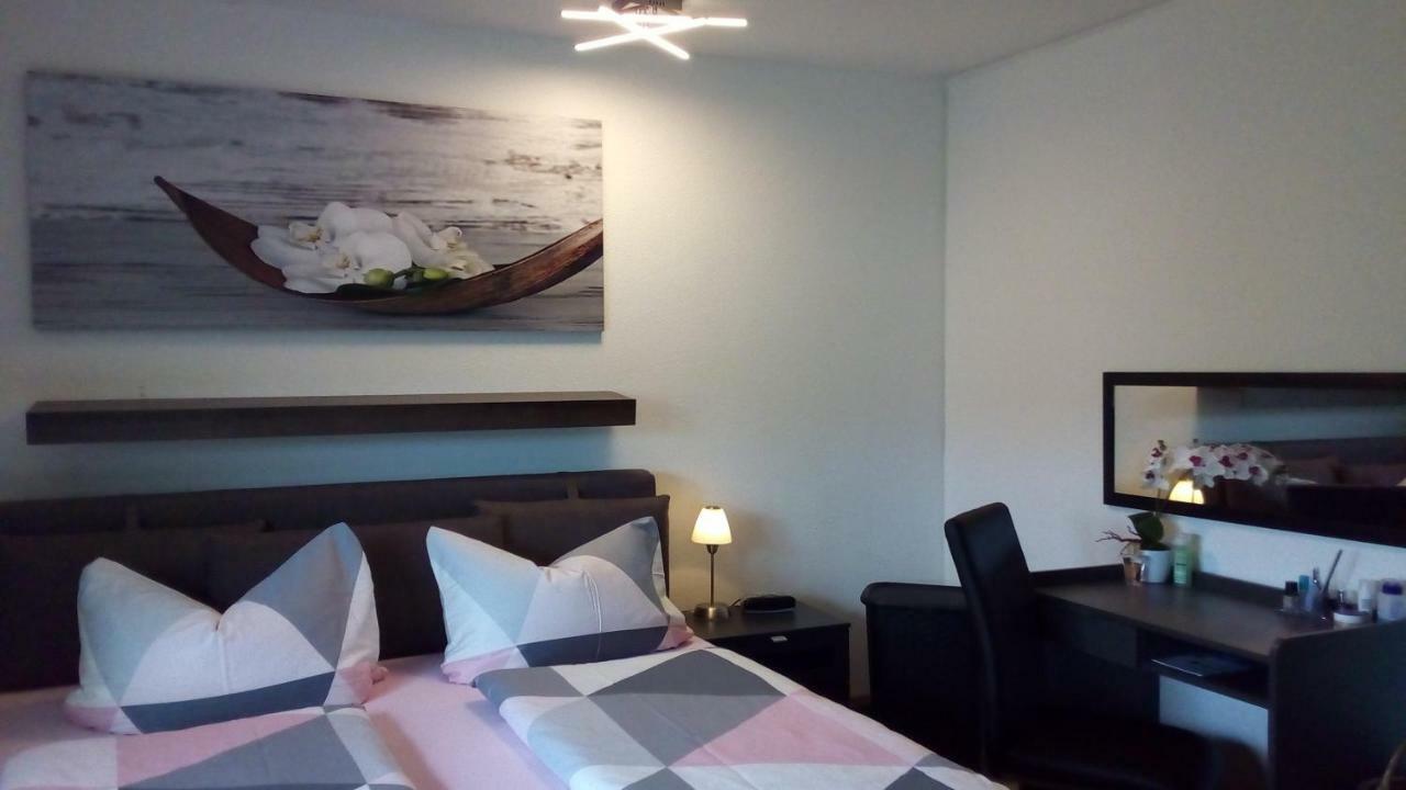 2 Raum Ferienwohnung Sonnenschein 상트엥글마 외부 사진